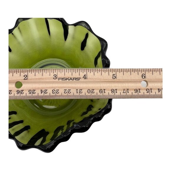 Vintage MCM Indian Glass Footed Bowls Footed Avacado Green Sunflower Scalloped - Picture 10 of 13